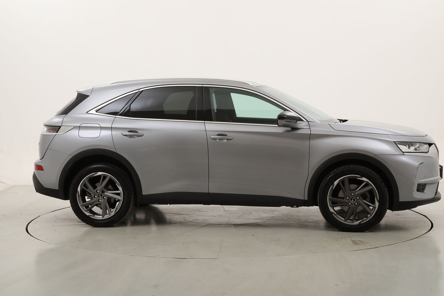 DS DS 7 Crossback Business usata del 2021 con 96.480 km