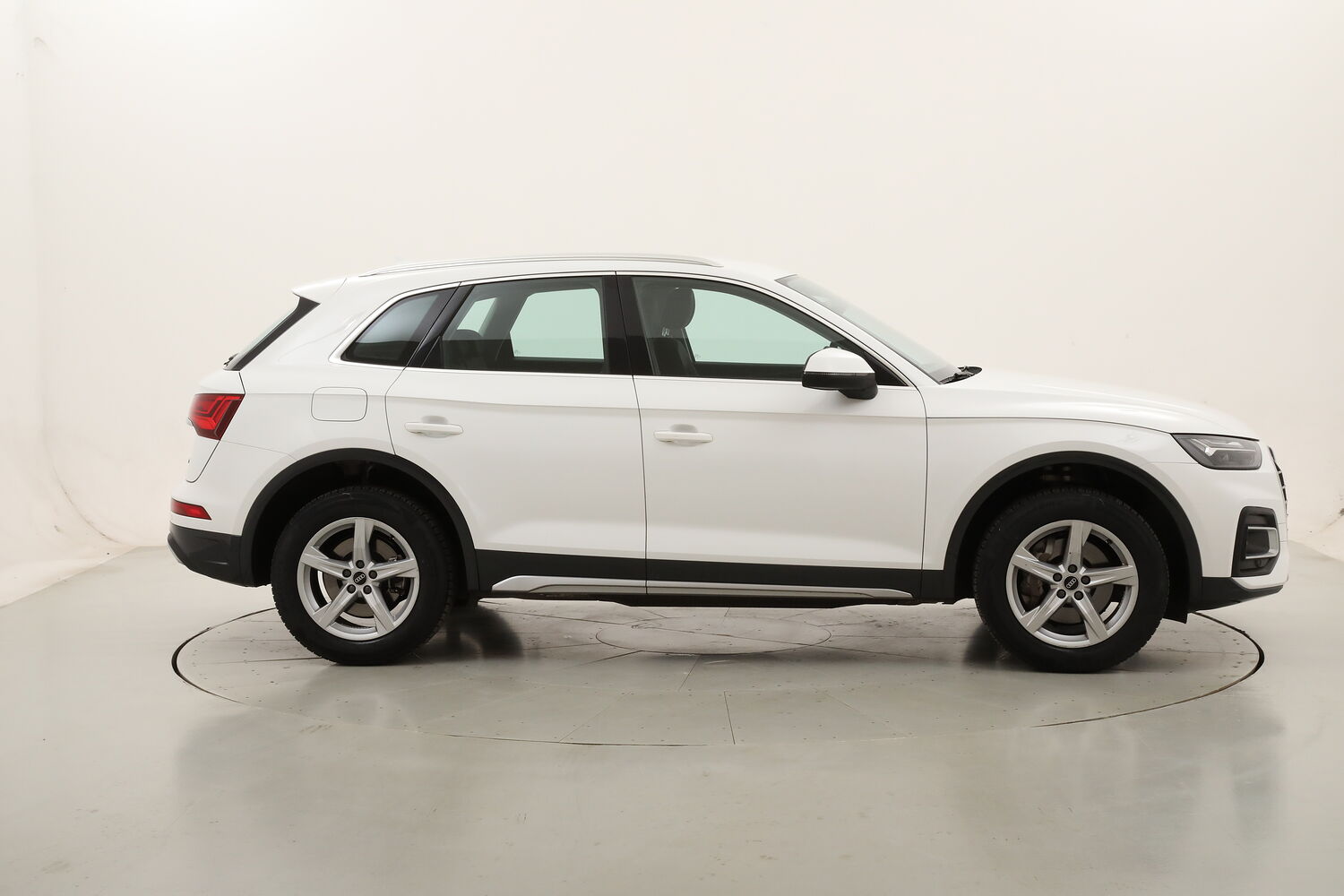 Audi Q5 Business Advanced S Tronic quattro usata del 2021 con 133.601 km