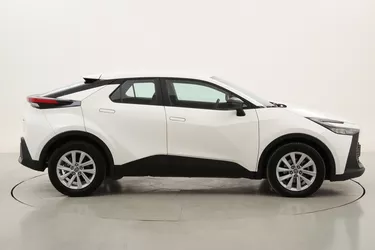 Toyota C-HR Hybrid Active 1.8 Full Hybrid 140CV Automatico Toyota C-HR Hybrid Active 1.8 Full Hybrid 140CV Automatico