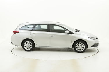 Toyota Auris TS Hybrid Business usata del 2017 con 12.747 km