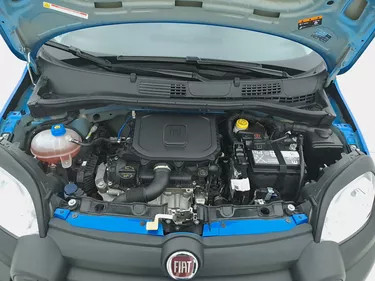 Fiat Panda Hybrid Cross 1.0 Mild Hybrid 69CV Manuale Vano motore