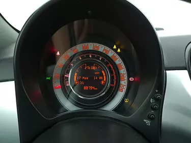 Fiat 500 Hybrid Connect 1.0 Mild Hybrid 70CV Manuale Interni