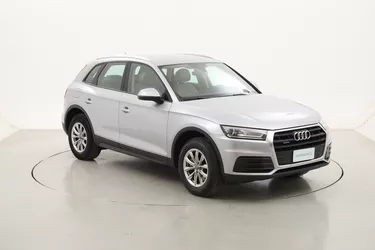 Audi Q5 Business quattro S tronic 2.0 Diesel 190CV Automatico Audi Q5 Business quattro S tronic 2.0 Diesel 190CV Automatico