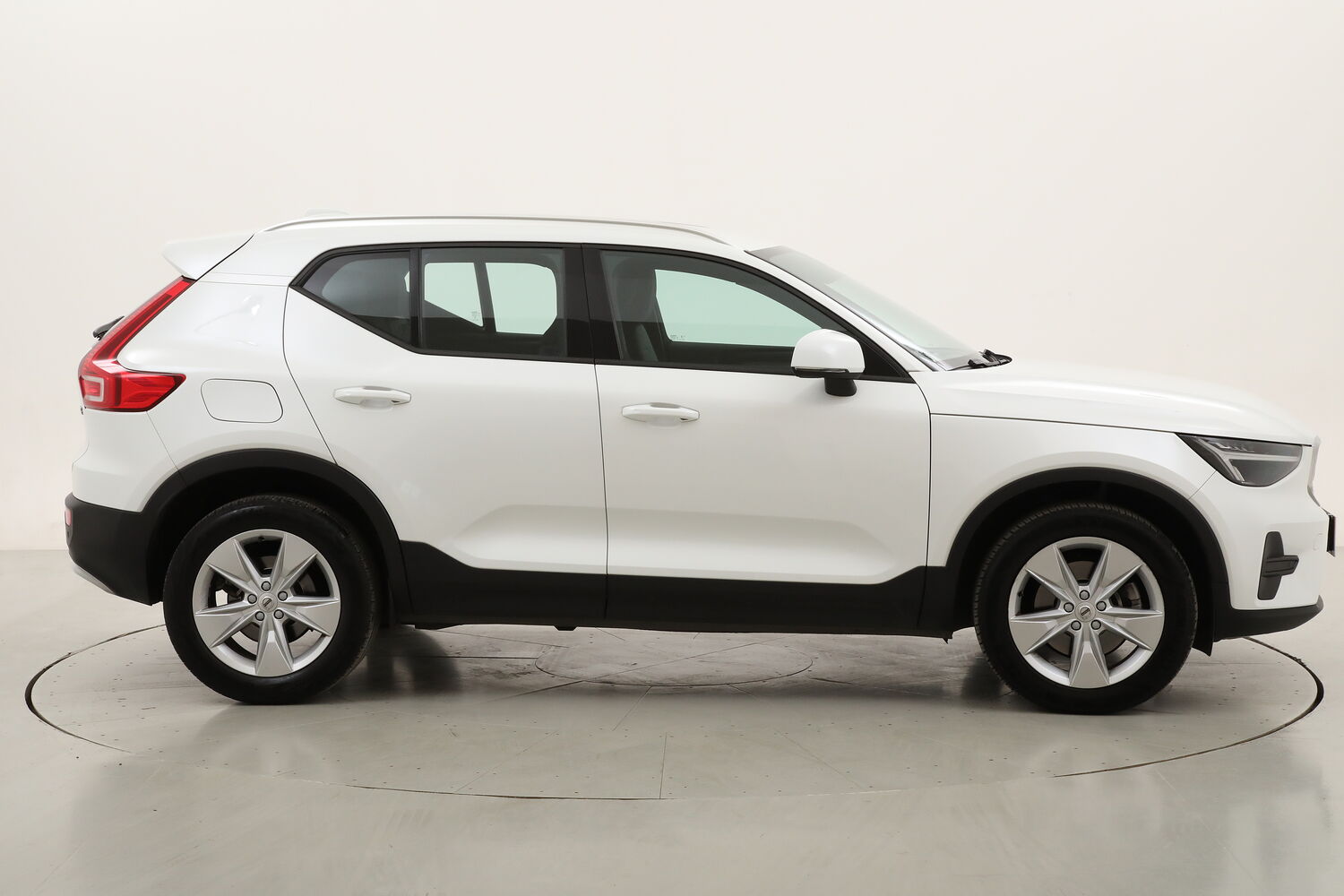 Volvo XC40 B3 Core usata del 2023 con 79.687 km