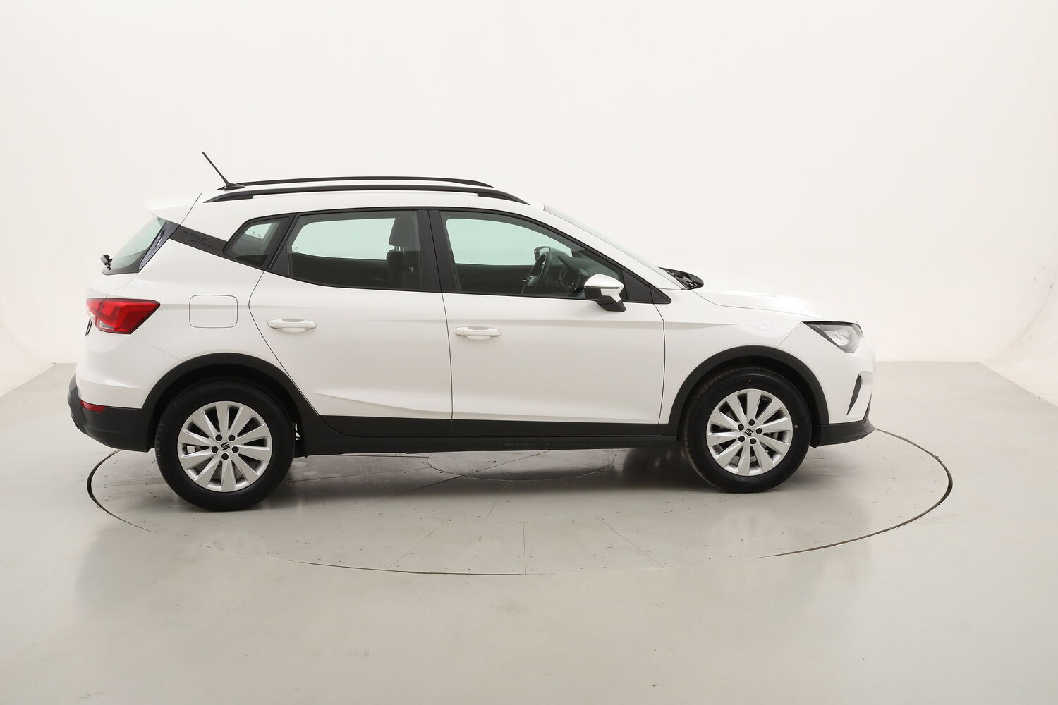 Seat Arona Style DSG usata del 2023 con 67.702 km