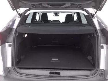 Peugeot 3008 Allure Pack EAT8 1.5 Diesel 131CV Automatico Bagagliaio