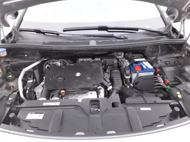 Peugeot 3008 Allure Pack EAT8 1.5 Diesel 131CV Automatico Vano motore