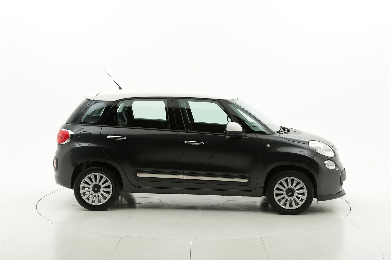 Fiat 500L usata del 2016 con 67.398 km