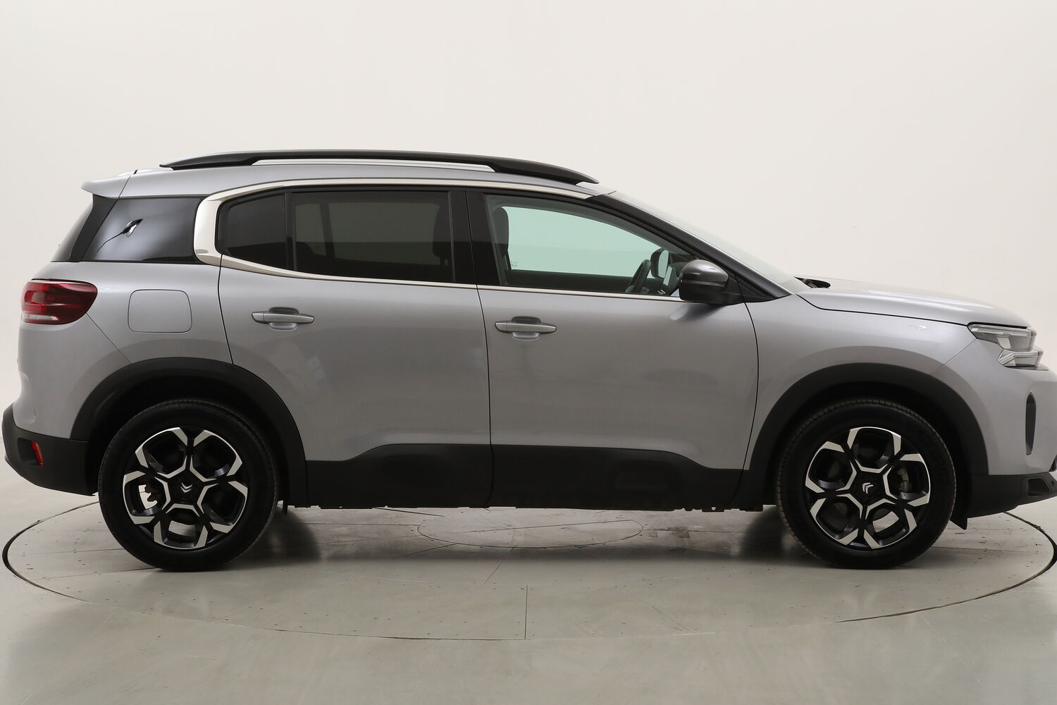 Citroen C5 Aircross Plus usata del 2024 con 22.584 km