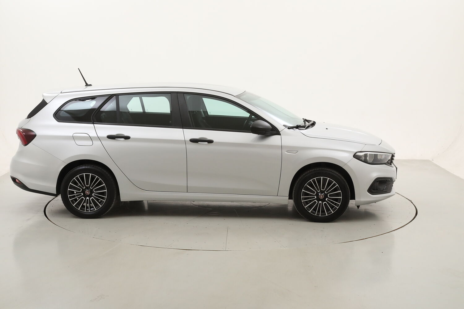 Fiat Tipo SW usata del 2022 con 32.052 km
