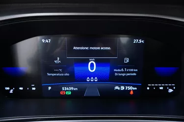 Volkswagen T-Roc Life DSG 1.5 Benzina 150CV Automatico Interni
