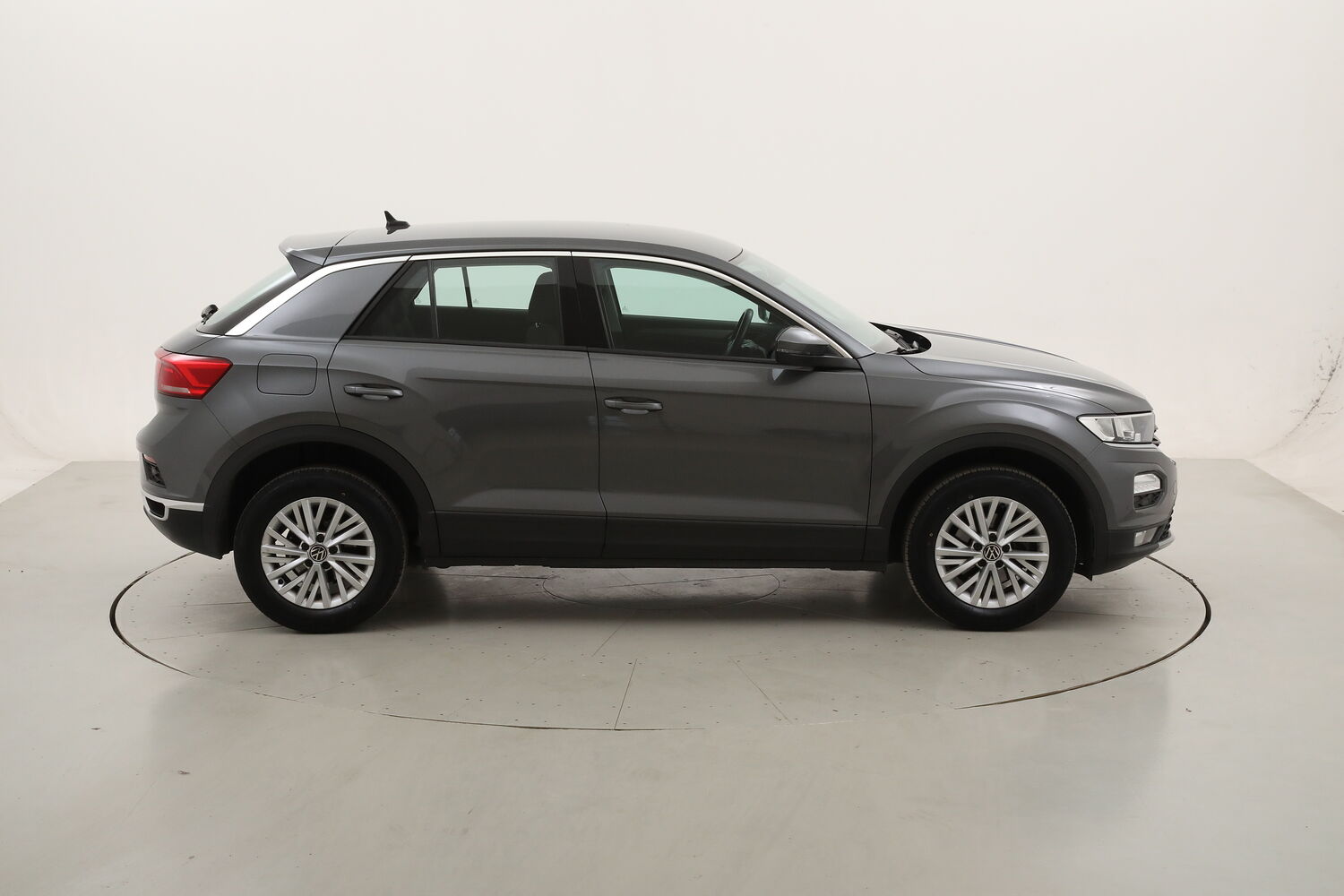 Volkswagen T-Roc Business DSG usata del 2021 con 77.888 km