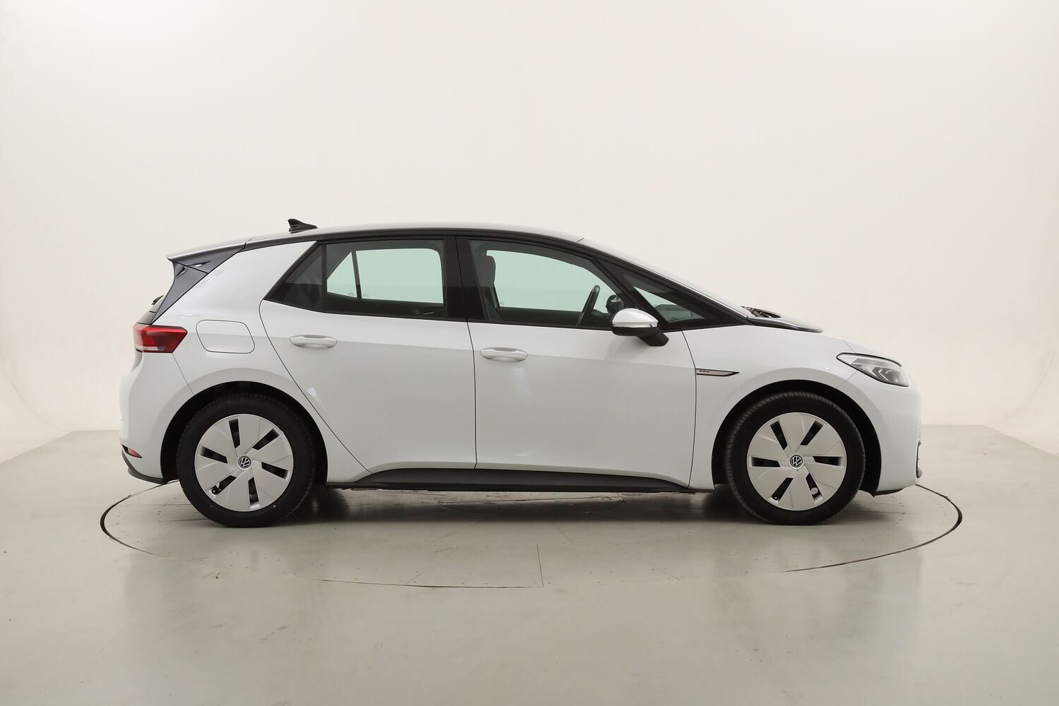Volkswagen ID.3 Life usata del 2021 con 69.829 km