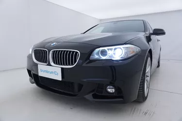 BMW Serie 5 525d Touring 2.0 Diesel 218CV Automatico Visione frontale
