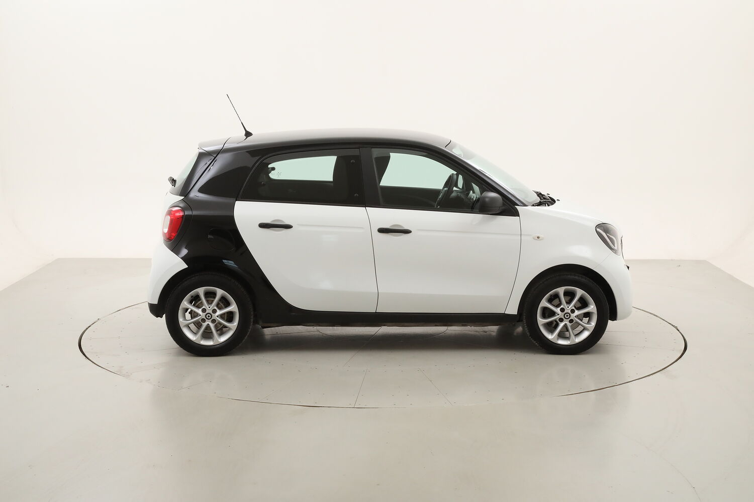 Smart Forfour Youngster usata del 2017 con 79.782 km