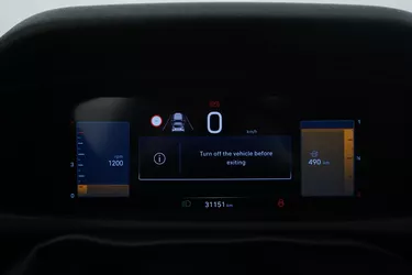 Jeep Avenger Altitude 1.2 Benzina 101CV Manuale Interni