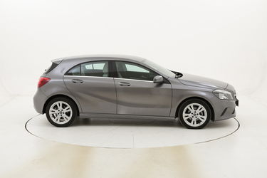 Mercedes Classe A 180d Business Aut. usata del 2017 con 83.563 km