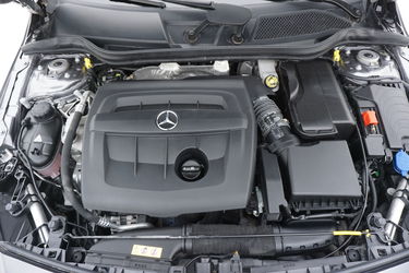 Mercedes Classe A Vano motore Mercedes Classe A Vano motore