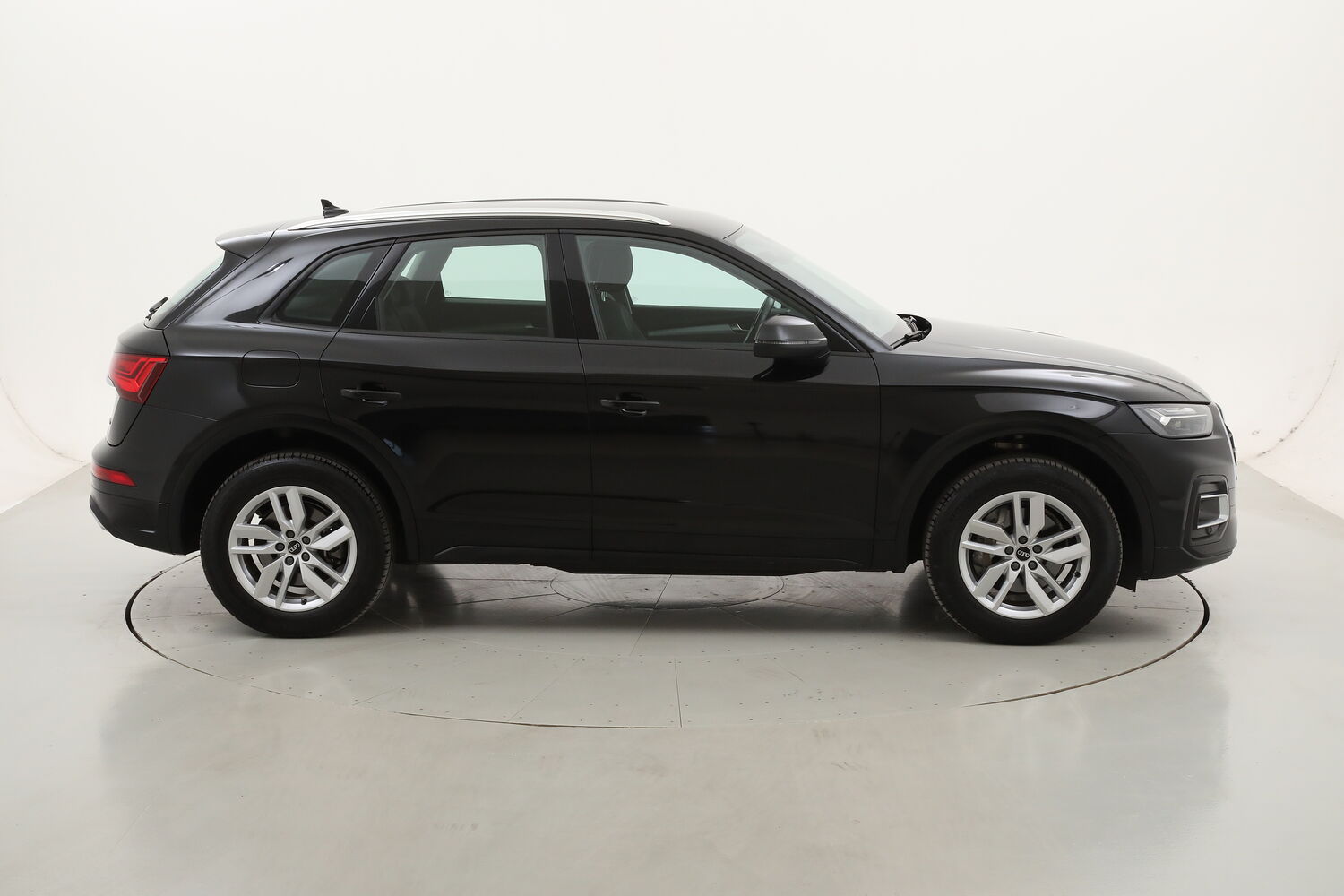 Audi Q5 40 Business quattro S tronic usata del 2021 con 123.030 km