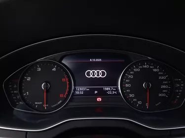 Audi Q5 40 Business quattro S tronic 2.0 Mild Hybrid 204CV Automatico Interni