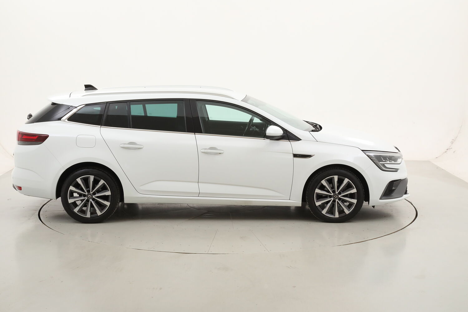 Renault Megane Sporter R.S. Line EDC usata del 2021 con 68.927 km