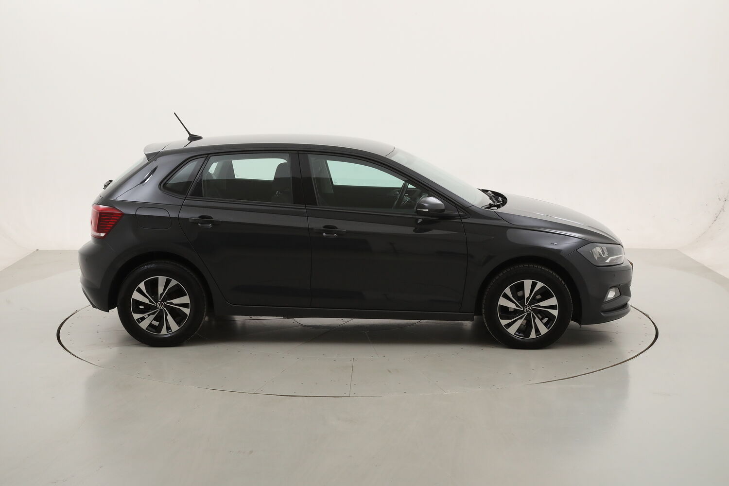 Volkswagen Polo Comfortline usata del 2021 con 113.375 km