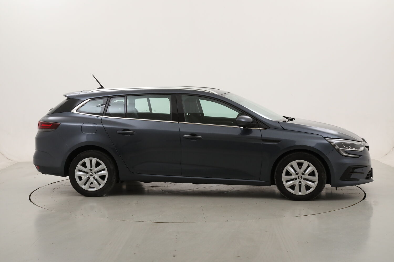 Renault Megane Sporter Business usata del 2022 con 102.921 km