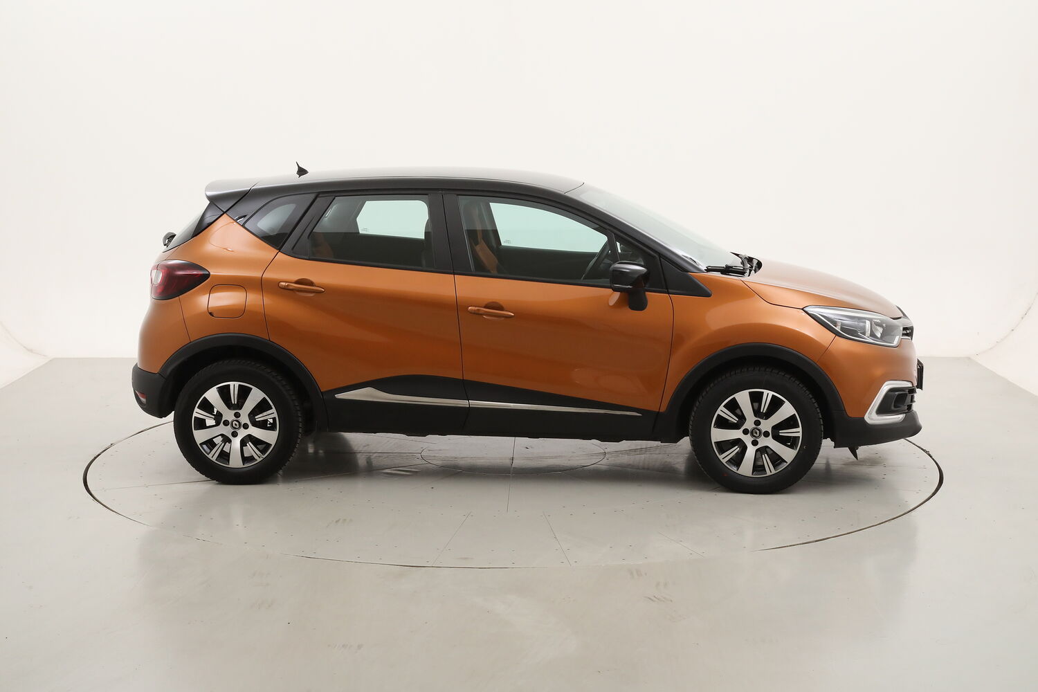 Renault Captur Business usata del 2019 con 84.398 km