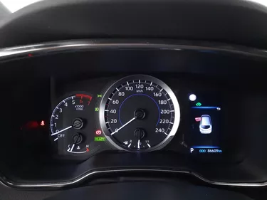 Toyota Corolla TS Hybrid Business 1.8 Full Hybrid 122CV Automatico Interni