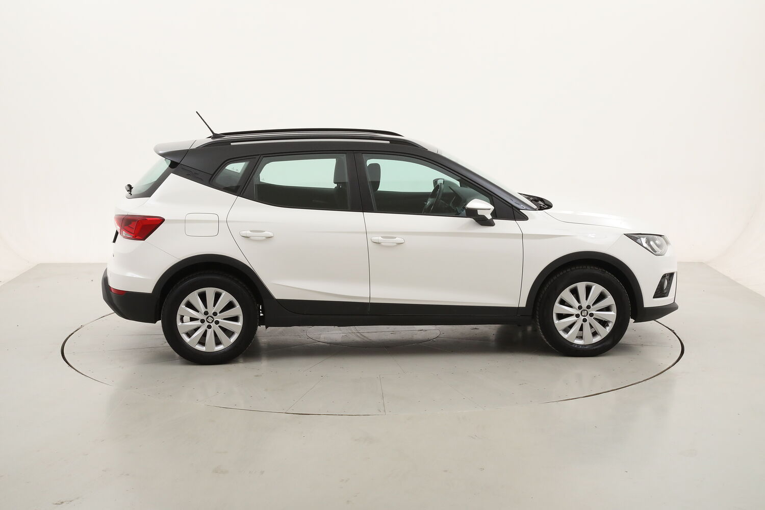 Seat Arona Style usata del 2021 con 122.380 km