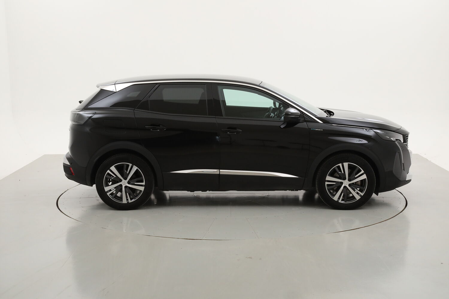 Peugeot 3008 Hybrid4 300 Allure Pack e-EAT8 usata del 2023 con 33.495 km