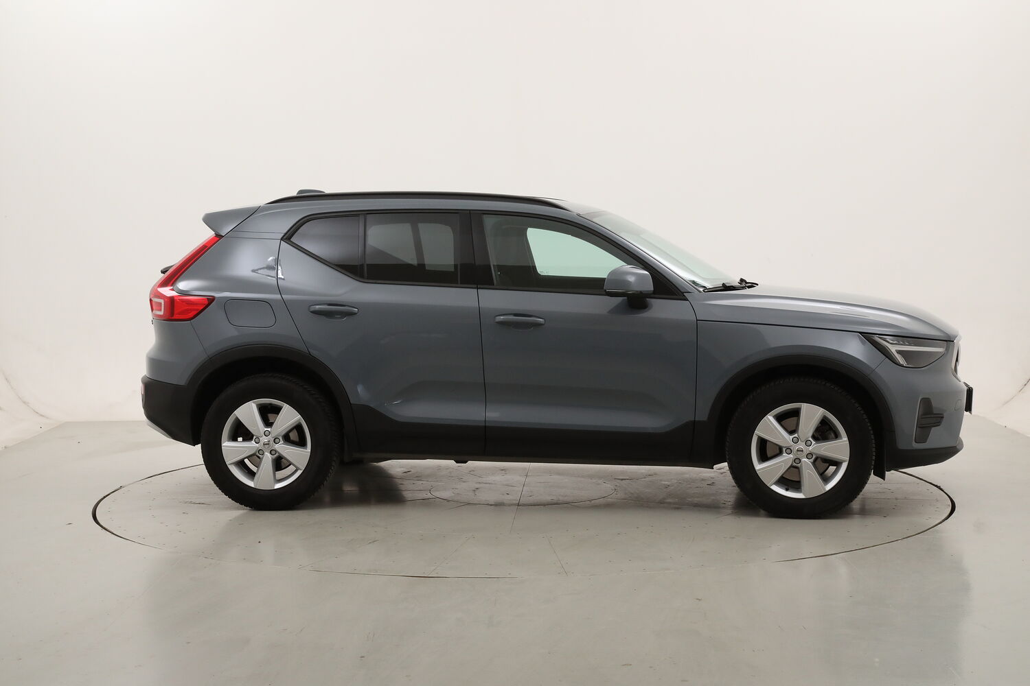 Volvo XC40 B3 Essential usata del 2023 con 109.850 km