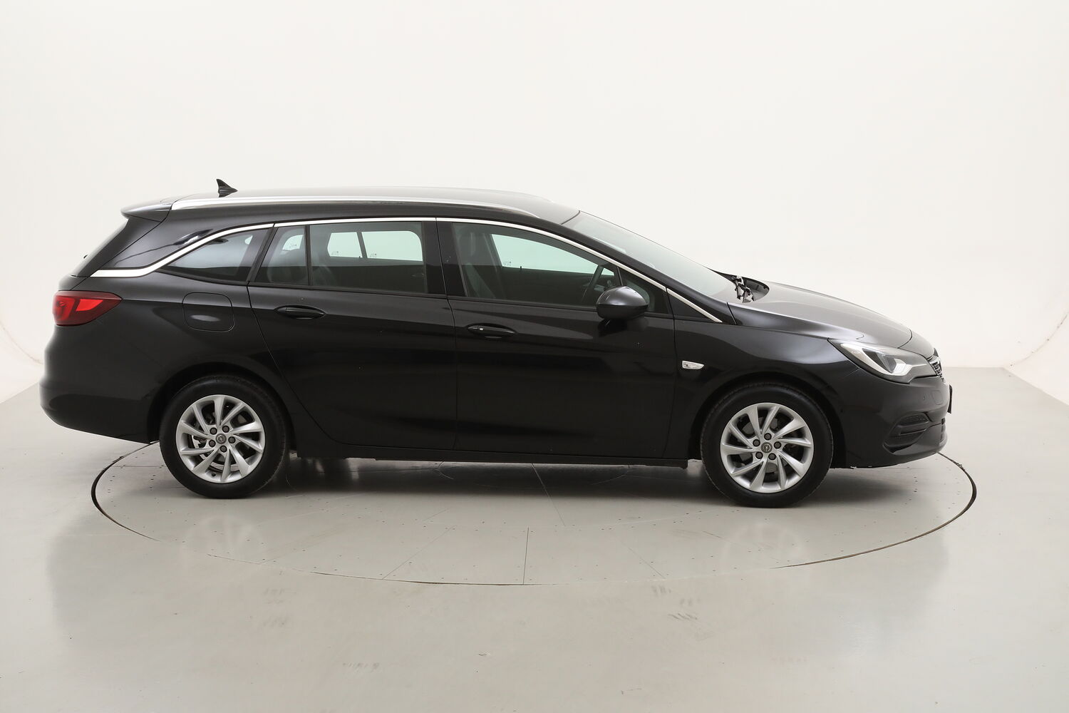 Opel Astra ST Business Elegance usata del 2020 con 119.074 km