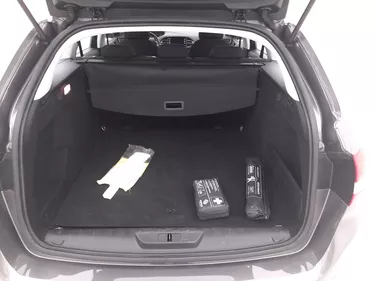 Peugeot 308 SW Active Business EAT8 1.5 Diesel 131CV Automatico Bagagliaio