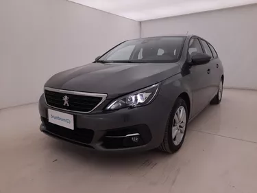 Peugeot 308 SW Active Business EAT8 1.5 Diesel 131CV Automatico Visione frontale