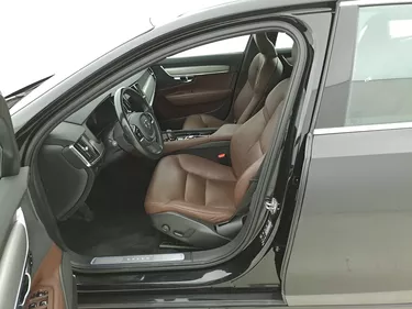 Volvo V90 B4 d Momentum Business Pro Geartronic AWD 2.0 Mild Hybrid 197CV Automatico Sedili