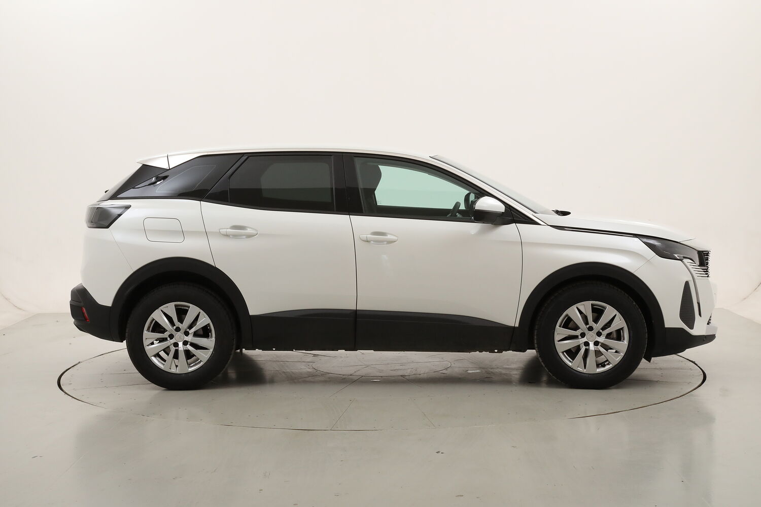 Peugeot 3008 Active Business usata del 2021 con 105.326 km
