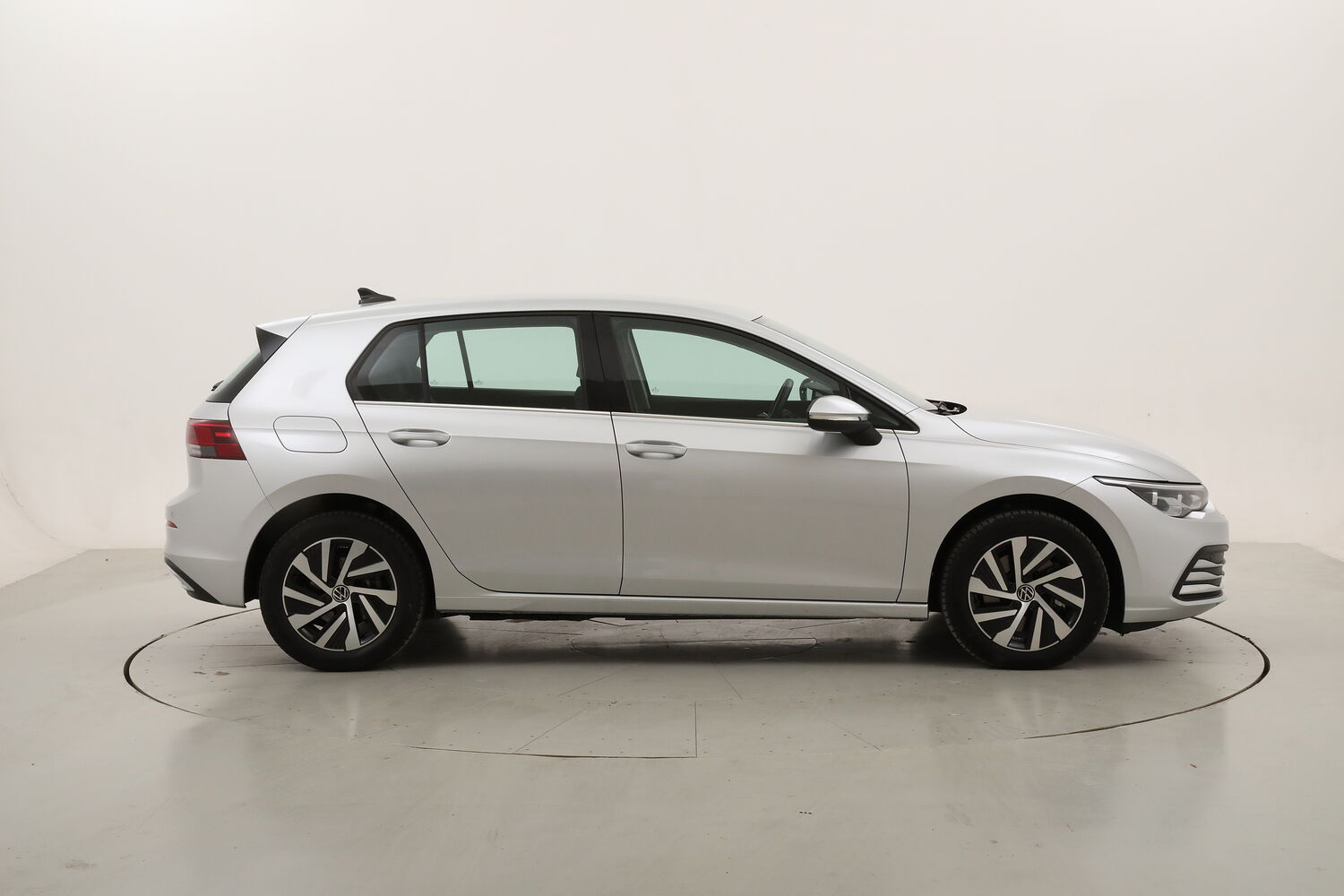 Volkswagen Golf Style DSG usata del 2021 con 78.316 km