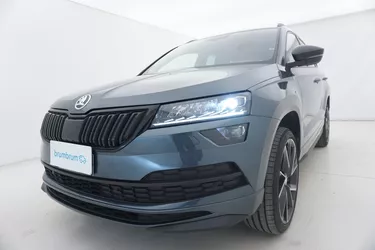 Skoda Karoq SportLine 2.0 Diesel 150CV Manuale Visione frontale