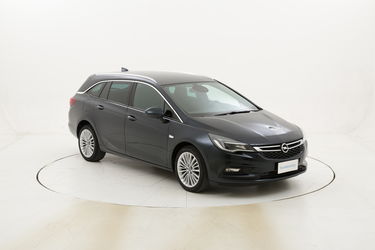 Opel Astra ST Innovation usata del 2017 con 104.944 km