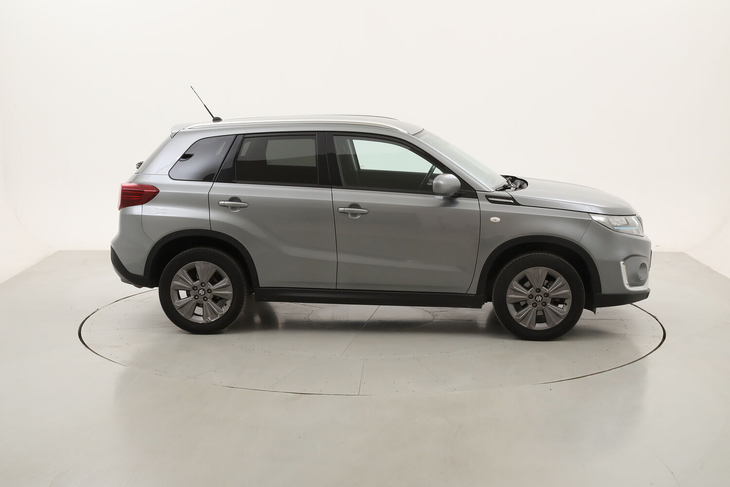Suzuki Vitara Hybrid Cool usata del 2021 con 113.306 km