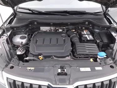 Skoda Karoq Executive DSG 2.0 Diesel 116CV Automatico Vano motore