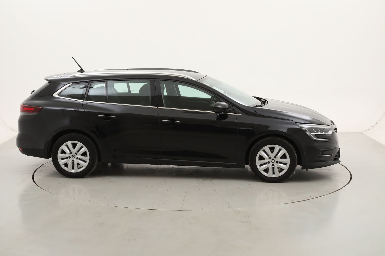 Renault Megane Sporter Business EDC usata del 2022 con 79.830 km