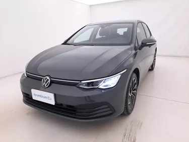Volkswagen Golf Hybrid Life DSG 1.0 Mild Hybrid 110CV Automatico Visione frontale