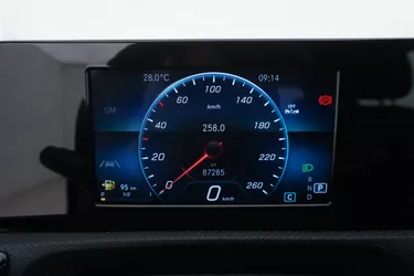 Mercedes Classe A A 180 d Automatic Sport 1.5 Diesel 116CV Automatico Interni