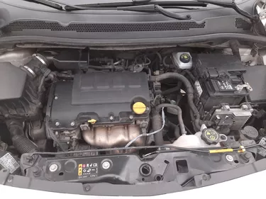 Opel Corsa Advance 1.4 Benzina 75CV Manuale Vano motore