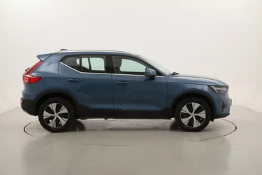 Volvo XC40 B3 Plus Bright 2.0 Mild Hybrid 163CV Automatico Volvo XC40 B3 Plus Bright 2.0 Mild Hybrid 163CV Automatico