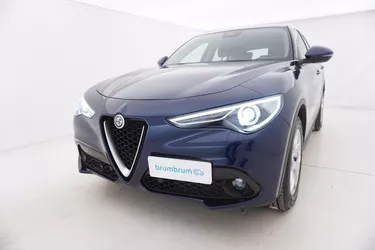 Alfa Romeo Stelvio Business AT8 RWD 2.1 Diesel 160CV Automatico Visione frontale