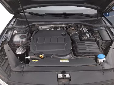 Volkswagen Passat Variant Business 2.0 Diesel 150CV Manuale Vano motore