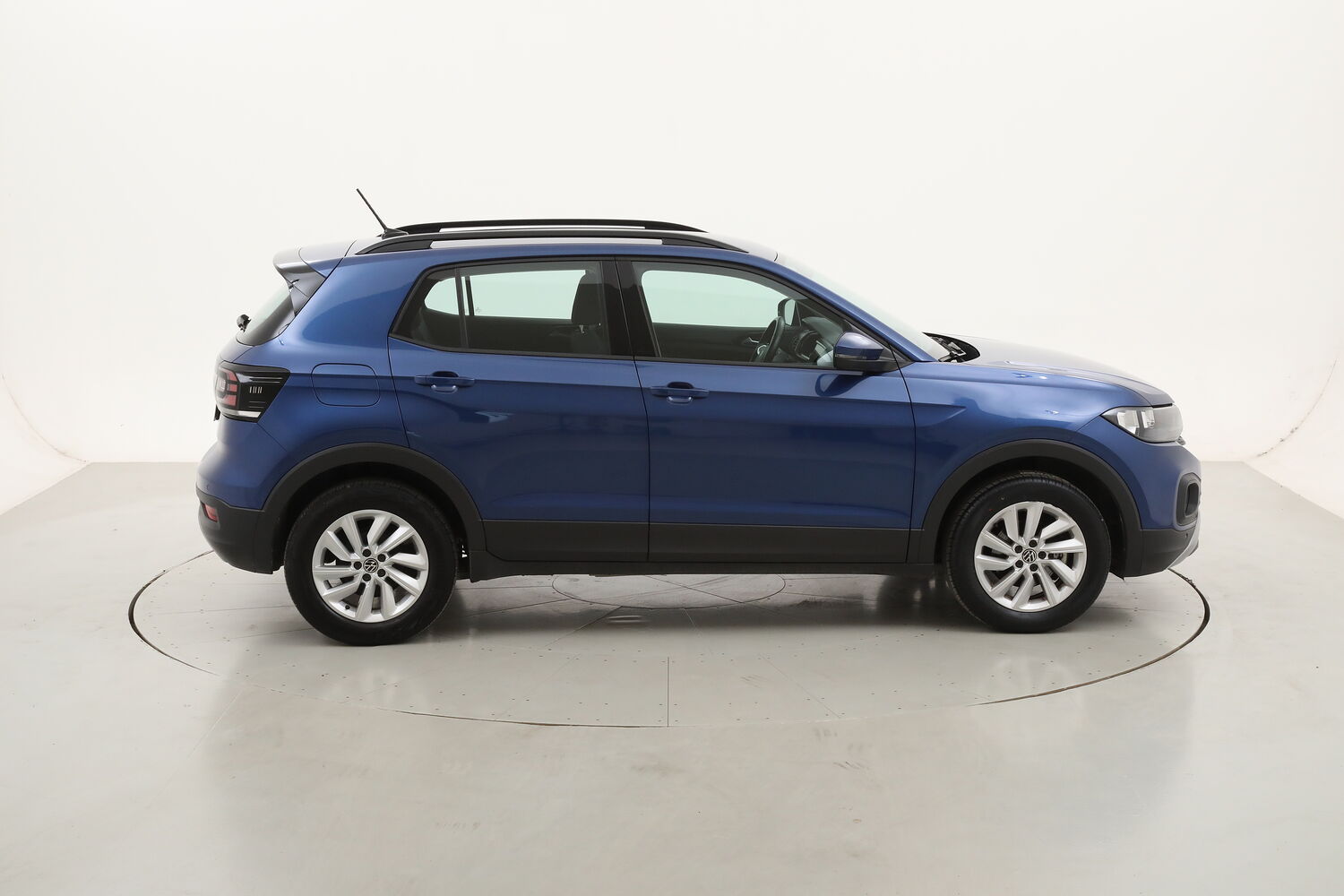 Volkswagen T-Cross Life usata del 2023 con 50.077 km